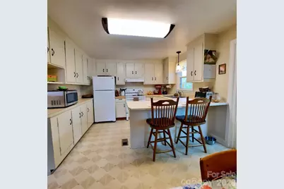 26 Calico Rock Lane, Hendersonville, NC 28792 - Photo 7