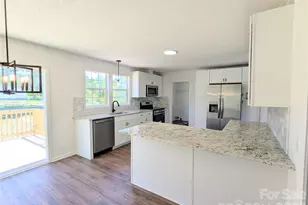 2032 Rocky Creek Ln, Dallas, NC 28034 - Photo 5