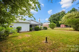 419 S Pearl St, Troy, NC 27371 - Photo 25
