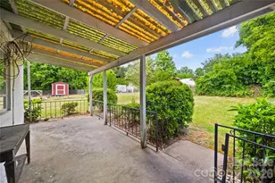 419 S Pearl St, Troy, NC 27371 - Photo 23