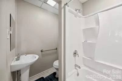 1113 W 4th Avenue, Gastonia, NC 28052 - Photo 23