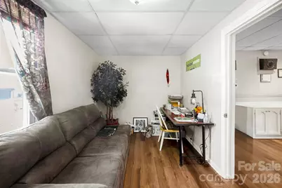 1113 W 4th Avenue, Gastonia, NC 28052 - Photo 17