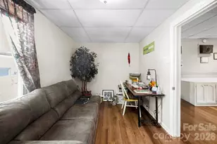 1113 W 4th Ave, Gastonia, NC 28052 - Photo 17