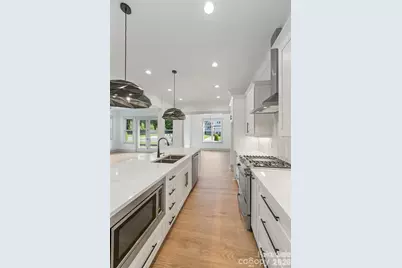1529 Beckwith Place, Charlotte, NC 28205 - Photo 3