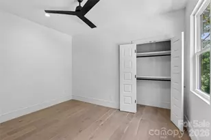 2616 Revolution Pk Dr, Charlotte, NC 28208 - Photo 29