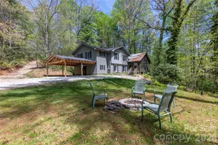 138 Stillwagon Ln, Cedar Mountain, NC 28718 - Photo 3