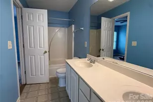 8134 Kings Creek Dr, Charlotte, NC 28273 - Photo 19