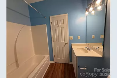 8134 Kings Creek Drive, Charlotte, NC 28273 - Photo 15