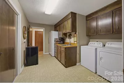 2718 Arden Drive, Lenoir, NC 28645 - Photo 31