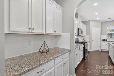 7019 Hamilton Mill Drive, Waxhaw, NC 28173 - Photo 5