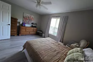 2240 15th Ave NE, Hickory, NC 28601 - Photo 15