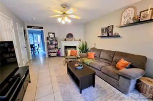 2240 15th Ave NE, Hickory, NC 28601 - Photo 3