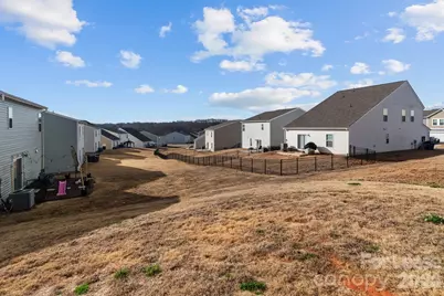 386 Hollingswood Drive, Statesville, NC 28625 - Photo 27