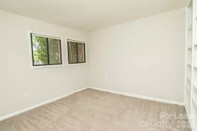 7922 Horse Chestnut Lane, Charlotte, NC 28277 - Photo 15