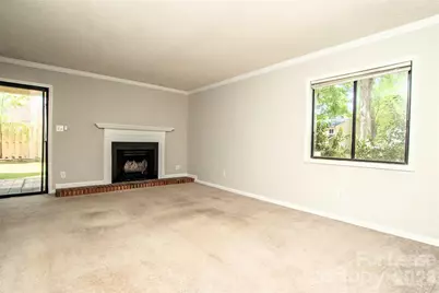 7922 Horse Chestnut Lane, Charlotte, NC 28277 - Photo 5