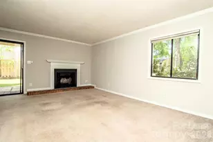7922 Horse Chestnut Ln, Charlotte, NC 28277 - Photo 5