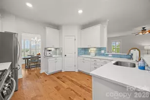 2105 Belle Regal Cir, Rock Hill, SC 29732 - Photo 7