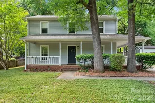 6719 Raeburn Ln, Charlotte, NC 28227 - Photo 5