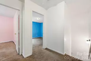 6719 Raeburn Ln, Charlotte, NC 28227 - Photo 17