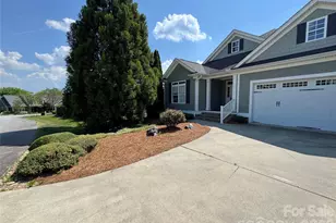 25 Copper Ct, Hendersonville, NC 28792 - Photo 3