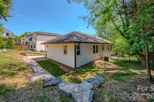 26 Henrietta St, Asheville, NC 28801 - Photo 29