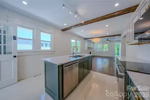 26 Henrietta St, Asheville, NC 28801 - Photo 7