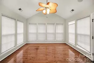 2172 Southridge Dr, Belmont, NC 28012 - Photo 7