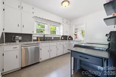 7131 Dorn Circle, Charlotte, NC 28212 - Photo 9