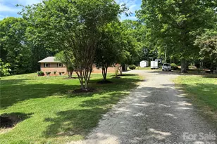 74 Miranda Dr, Taylorsville, NC 28681 - Photo 41