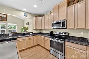 1347 Farm Branch Dr SW, Concord, NC 28027 - Photo 19