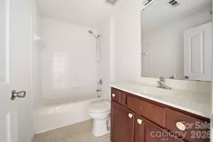 9976 Hyde Glen Ct, Charlotte, NC 28262 - Photo 23
