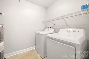 9976 Hyde Glen Ct, Charlotte, NC 28262 - Photo 11