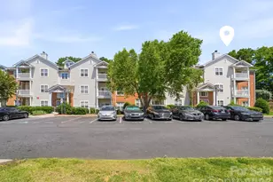 9976 Hyde Glen Ct, Charlotte, NC 28262 - Photo 3