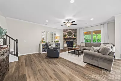 2862 Creekview Drive, Waxhaw, NC 28173 - Photo 9