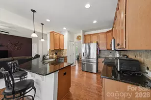 9107 Kensington Forest Dr, Harrisburg, NC 28075 - Photo 9