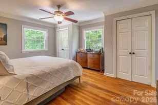 35 Dogwood Rd, Asheville, NC 28804 - Photo 17