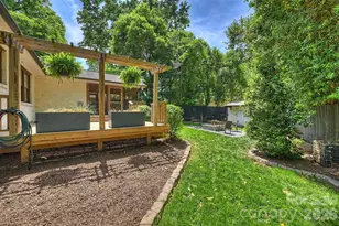 4050 Sheffield Dr, Charlotte, NC 28205 - Photo 31