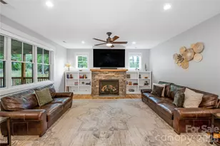 9 Ashe Park Cir, Asheville, NC 28806 - Photo 11