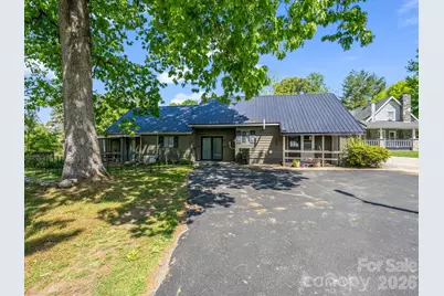 363 Etowah School Road, Hendersonville, NC 28739 - Photo 3