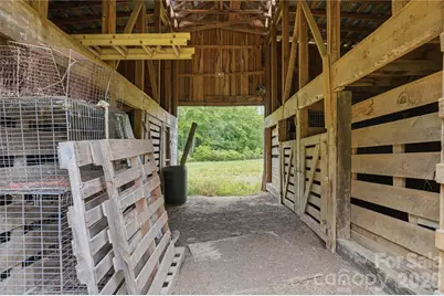 250 Henderson Road, Bessemer City, NC 28016 - Photo 45