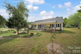 530 Calabash Rd, Clover, SC 29710 - Photo 3