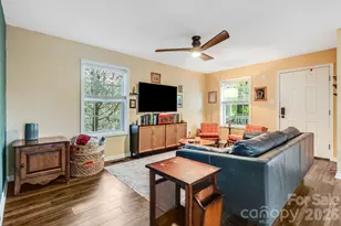 112 Shadowlawn Dr, Asheville, NC 28806 - Photo 7