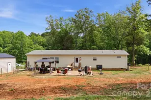 980 Lakeland Ave, Lincolnton, NC 28092 - Photo 7