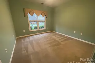 489 26th Ave NE, Hickory, NC 28601 - Photo 21