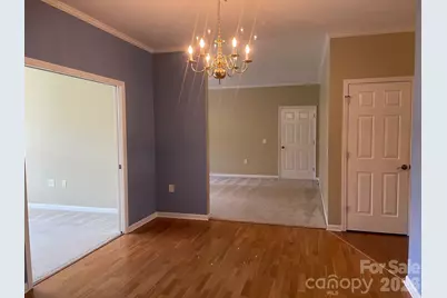 489 26th Avenue NE, Hickory, NC 28601 - Photo 11