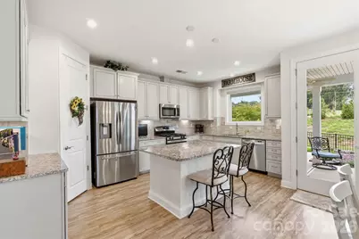 12520 Old Iron Lane, Charlotte, NC 28215 - Photo 11