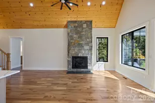 154 Osceola Rd, Hendersonville, NC 28739 - Photo 15