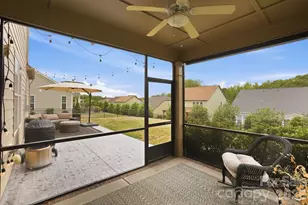 17504 Austins Creek Dr, Charlotte, NC 28278 - Photo 33