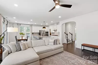 17504 Austins Creek Drive, Charlotte, NC 28278 - Photo 13
