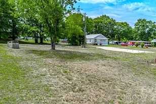 238 Phillips Dr, Forest City, NC 28043 - Photo 37